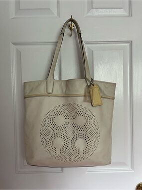 Coach Audrey Leigh Laser Cut Perforated Ivory Leather Tote